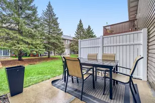 12241 Lincoln St NE, Blaine, MN 55434 - Photo 25