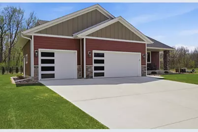 2075 13th Street NW, Faribault, MN 55021 - Photo 3