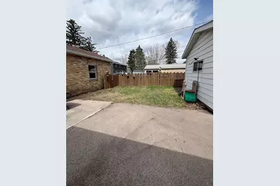 207 3rd Avenue NE, Little Falls, MN 56345 - Photo 17