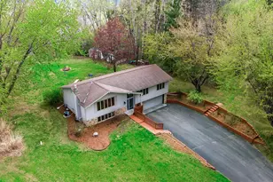 365 Casperson Dr, Hudson, WI 54016 - Photo 5