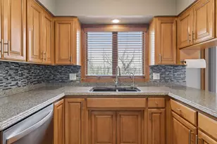 365 Casperson Dr, Hudson, WI 54016 - Photo 17