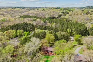 365 Casperson Dr, Hudson, WI 54016 - Photo 41
