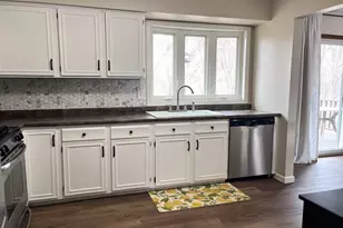 1805 E 115th St, Burnsville, MN 55337 - Photo 9