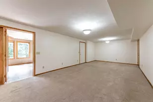 208 Chancery Ln, Mankato, MN 56001 - Photo 33