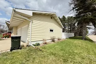 219 9th Ave SE, Elbow Lake, MN 56531 - Photo 33
