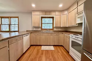 219 9th Ave SE, Elbow Lake, MN 56531 - Photo 11