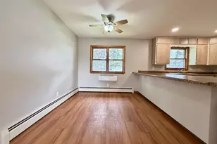 219 9th Ave SE, Elbow Lake, MN 56531 - Photo 9