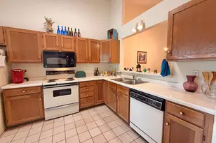 1636 6th Ave SW, Rochester, MN 55902 - Photo 5