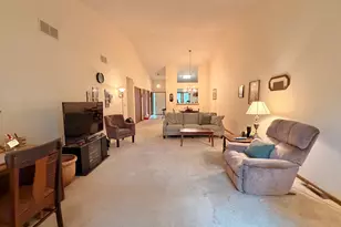 1636 6th Ave SW, Rochester, MN 55902 - Photo 5