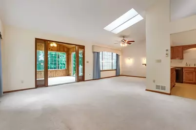 5723 Donegal Drive, Shoreview, MN 55126 - Photo 9
