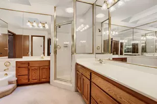 5723 Donegal Dr, Shoreview, MN 55126 - Photo 23