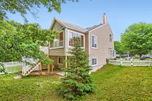 5723 Donegal Dr, Shoreview, MN 55126 - Photo 27