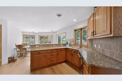 1348 20th Street NW, Rochester, MN 55901 - Photo 9