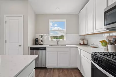 1515 Raymond Drive, Waconia, MN 55387 - Photo 15