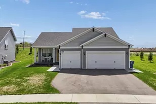 1515 Raymond Dr, Waconia, MN 55387 - Photo 37
