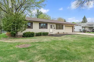 349 13th St SW, Owatonna, MN 55060 - Photo 1