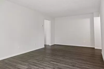 825 Old Settlers Trail #4, Hopkins, MN 55343 - Photo 15