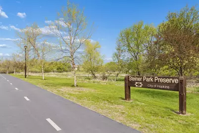 825 Old Settlers Trail #4, Hopkins, MN 55343 - Photo 27