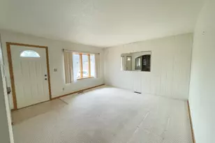 16 Law Dr, Silver Bay, MN 55614 - Photo 3
