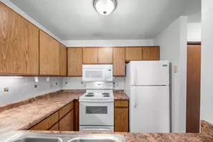 7675 142nd St W, Apple Valley, MN 55124 - Photo 23