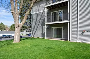 7675 142nd St W, Apple Valley, MN 55124 - Photo 45