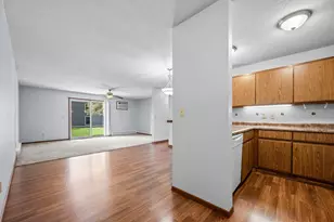 7675 142nd St W, Apple Valley, MN 55124 - Photo 9