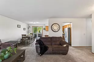 14620 Hayes Rd, Apple Valley, MN 55124 - Photo 7