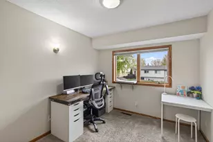 14620 Hayes Rd, Apple Valley, MN 55124 - Photo 23