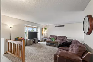14620 Hayes Rd, Apple Valley, MN 55124 - Photo 5