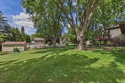 6006 Lower 131st Street Court, Apple Valley, MN 55124 - Photo 3