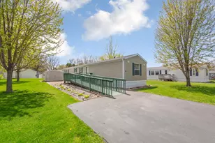 2126 3rd Ave NW, Owatonna, MN 55060 - Photo 1