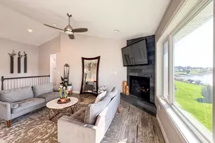 3256 Lake St NW, Rochester, MN 55901 - Photo 5