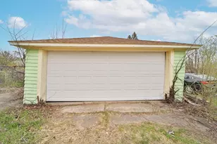 207 7th St NE, Staples, MN 56479 - Photo 27