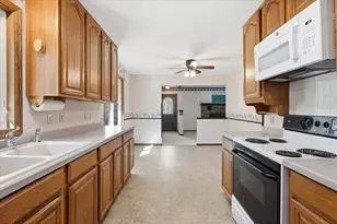 N7513 910th St, River Falls, WI 54022 - Photo 7