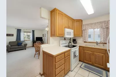11135 Drake Street NW, Coon Rapids, MN 55433 - Photo 9