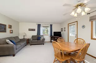 11135 Drake St NW, Coon Rapids, MN 55433 - Photo 5