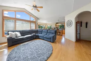 26811 Stirling Ct, Elko New Market, MN 55020 - Photo 11