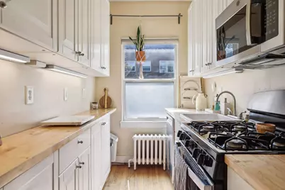 3252 Fremont Avenue S #201, Minneapolis, MN 55408 - Photo 11