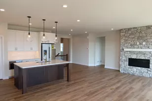 17838 Hamburg Ave, Lakeville, MN 55044 - Photo 9
