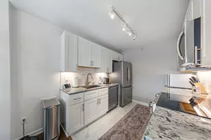 1225 Lasalle Ave, Minneapolis, MN 55403 - Photo 7