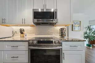 1225 Lasalle Ave, Minneapolis, MN 55403 - Photo 9