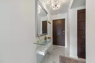 1225 Lasalle Ave, Minneapolis, MN 55403 - Photo 17