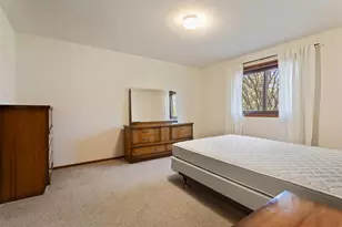 438 Etna St, Saint Paul, MN 55106 - Photo 13