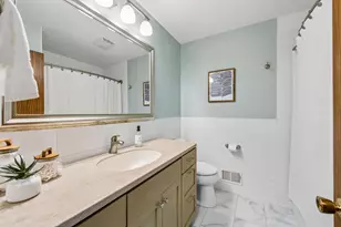 4860 Kingsberry Ln, Minnetonka, MN 55345 - Photo 19