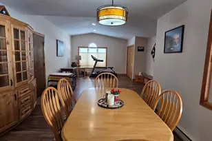 321 Shorewood Dr, International Falls, MN 56649 - Photo 5