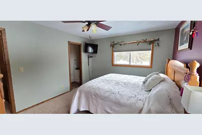 321 Shorewood Drive, International Falls, MN 56649 - Photo 11