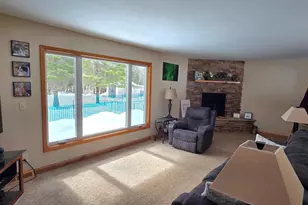 321 Shorewood Dr, International Falls, MN 56649 - Photo 3