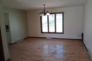 1919 Summit Dr, Saint Cloud, MN 56303 - Photo 5
