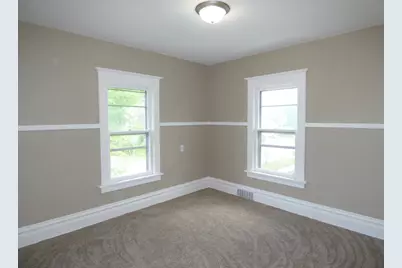 27 6th Avenue SE, Rochester, MN 55904 - Photo 13