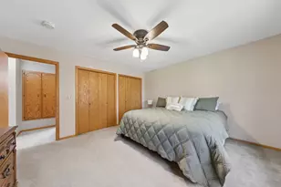 8922 Quinwood Ln N, Maple Grove, MN 55369 - Photo 13